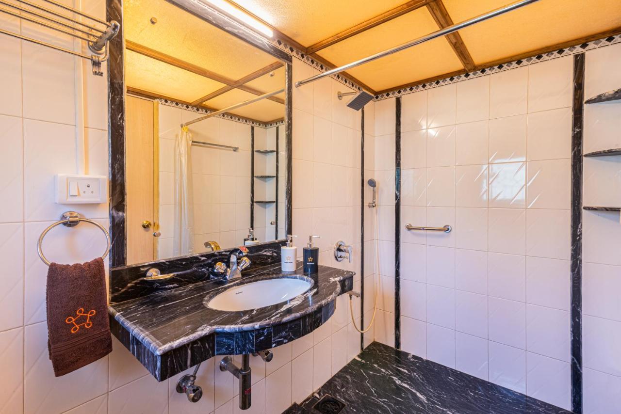 Saffronstays Grandiosa - 4 Bdr Pet-Friendly, Pool Villa Khandala Buitenkant foto
